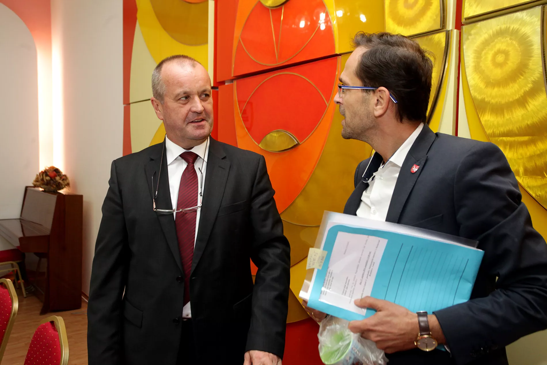 Minister Gajdoš sa stretol so starostom a poslancami z Vajnor, aby im vysvetlil význam NFIU