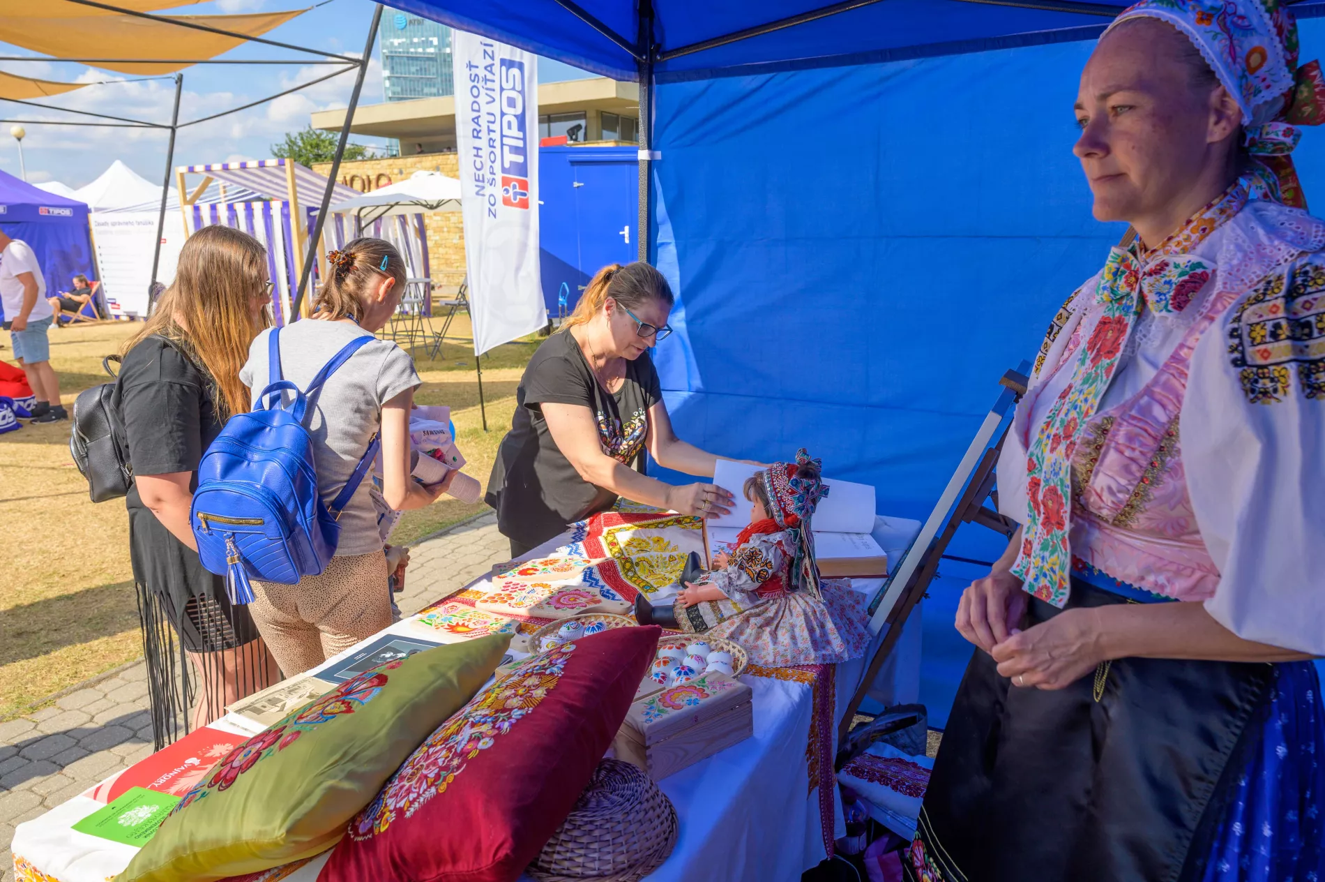Prezentácia Vajnorského ornamentu na Olympijskom festivale