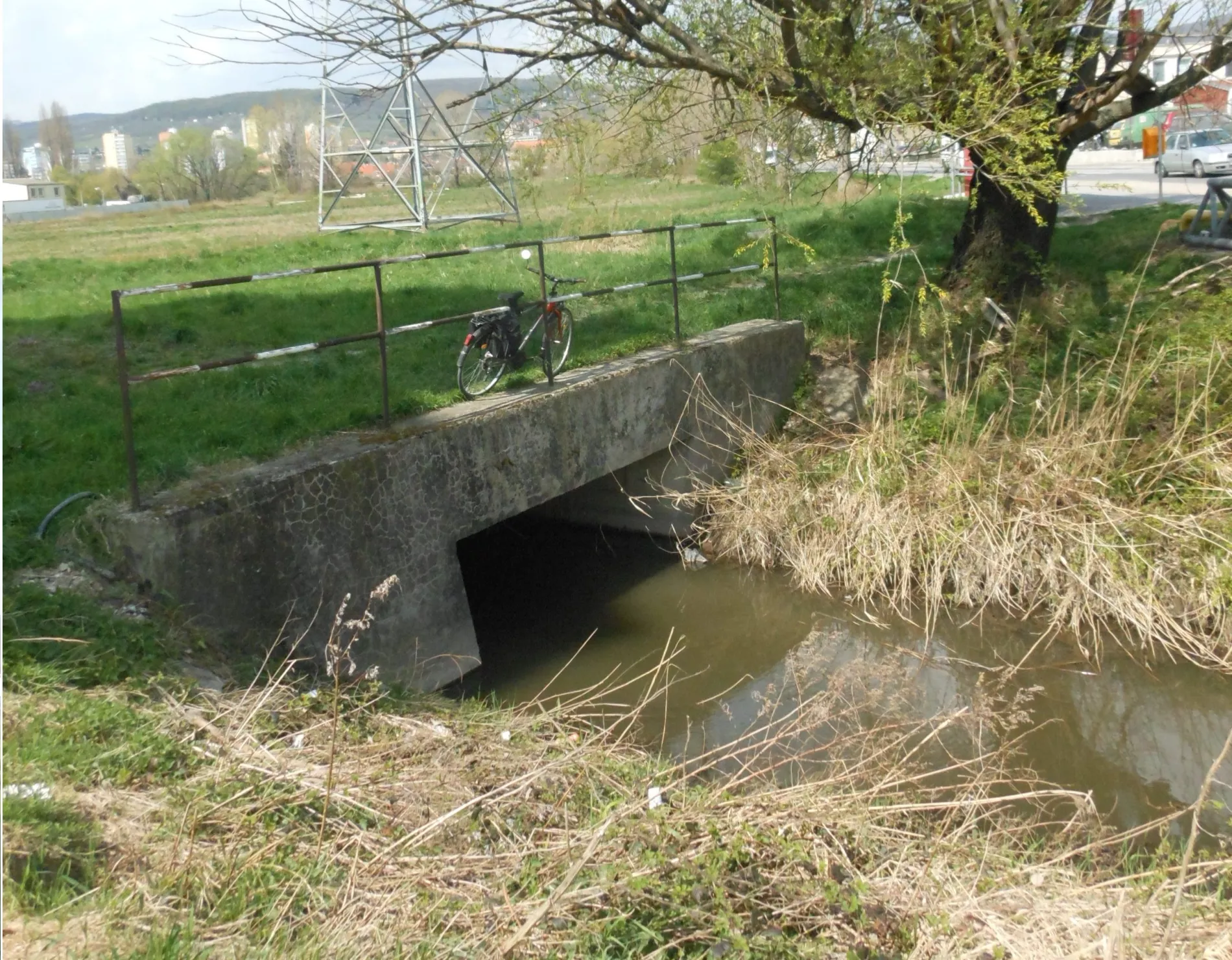 Slovenský vodohospodársky podnik zabezpečí čistenie koryta Račianskeho potoka