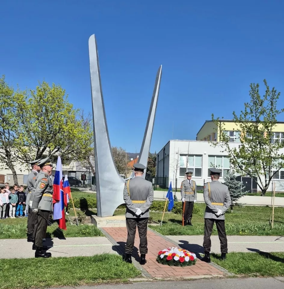Vo Vajnoroch sme si pripomenuli 80. výročie oslobodenia Bratislavy