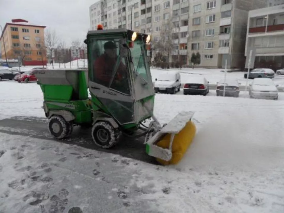 Na zimnú údržbu sa pripravujeme po novom ako nám dovolia súčasné finančne možnosti a technické vybavenie